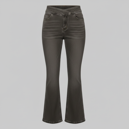 Helena | Damjeans med hög midja och utsvängda detaljer