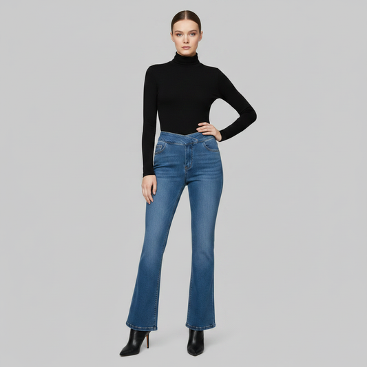 Helena | Damjeans med hög midja och utsvängda detaljer